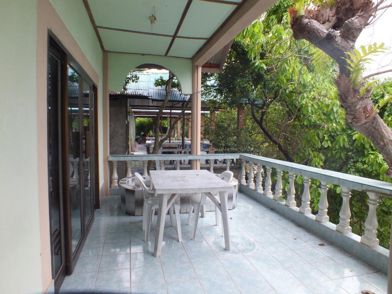 Queen Resort Ko Tao Esterno foto