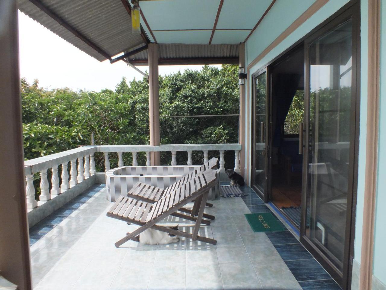 Queen Resort Ko Tao Esterno foto