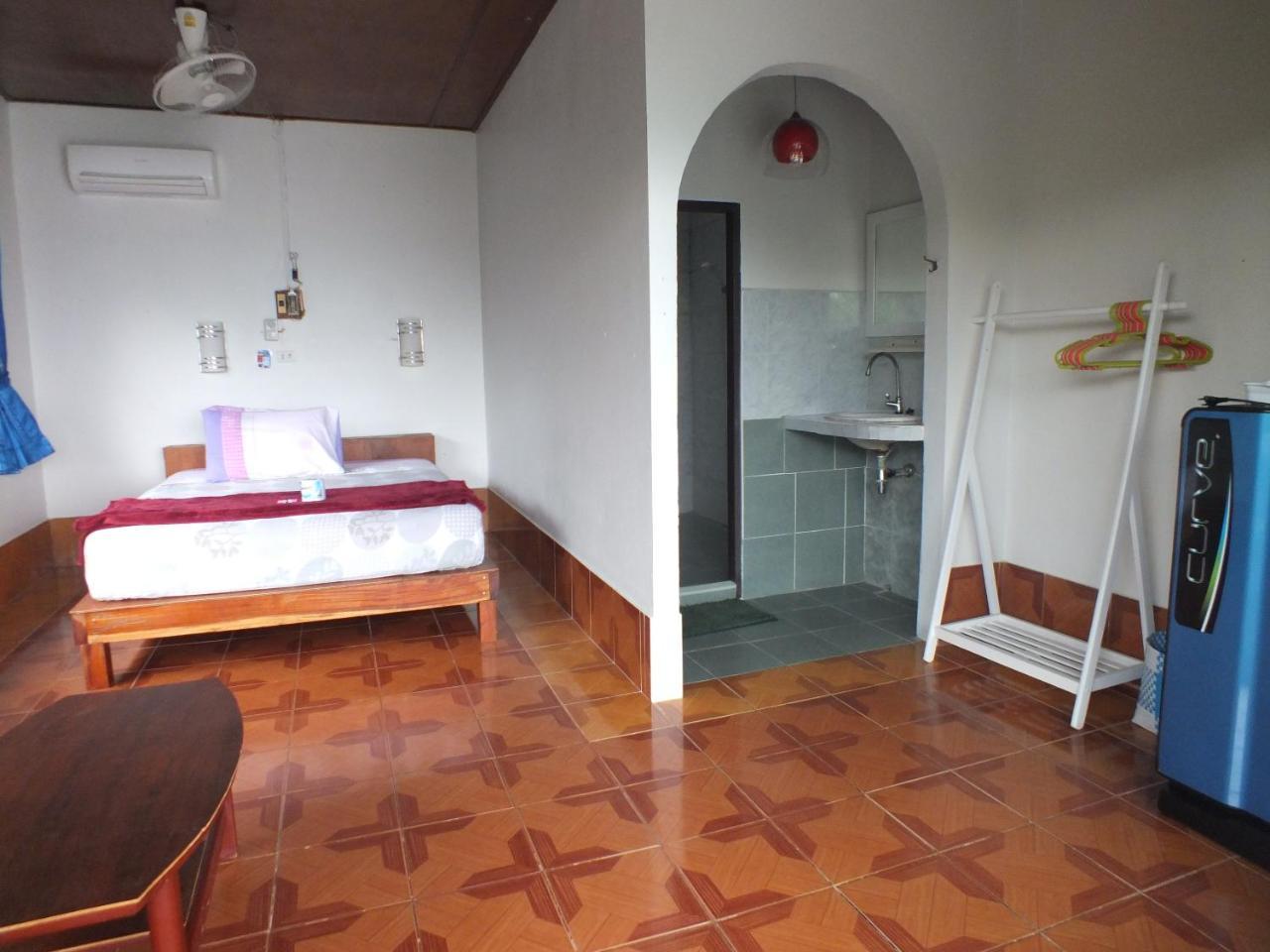 Queen Resort Ko Tao Esterno foto